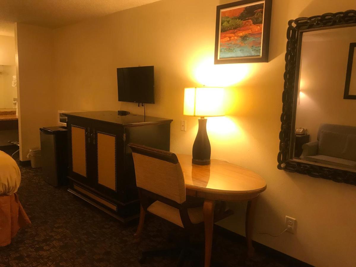 Traveler Inn Craig Exterior photo